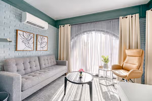 8 Person Private Office