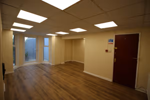 1 Person Private Office