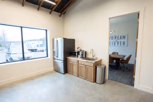 1 Person Private Office