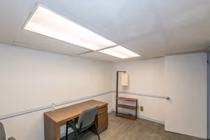 1 Person Private Office