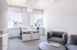 5 Person Private Office