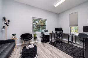 4 Person Private Office