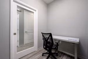 1 Person Private Office