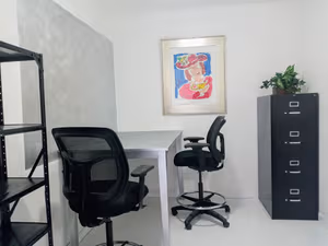 4 Person Private Office