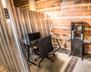 1 Person Private Office