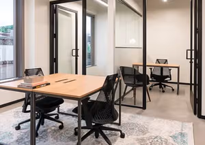 5 Person Private Office