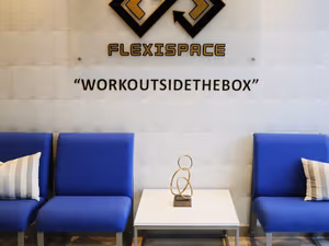 1 Person Private Office