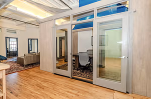 10 Person Private Office