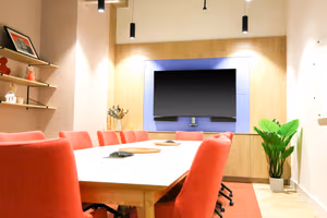 5 Person Coworking Desk