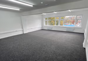 4 Person Private Office