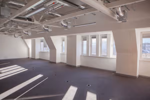 10 Person Private Office