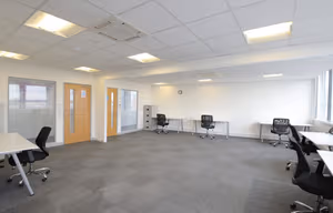 4 Person Private Office