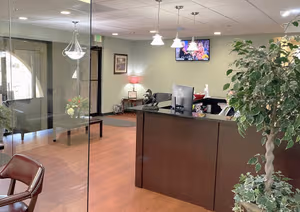 1 Person Coworking Desk