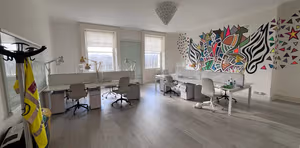 14 Person Private Office