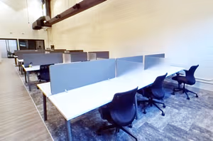4 Person Private Office