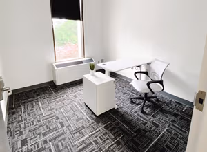 1 Person Private Office