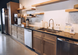 1 Person Coworking Desk