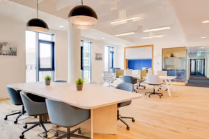 5 Person Private Office