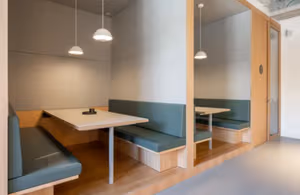 40 Person Private Office