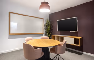 7 Person Private Office