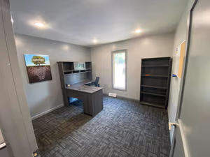 4 Person Private Office