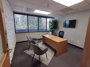 5 Person Private Office