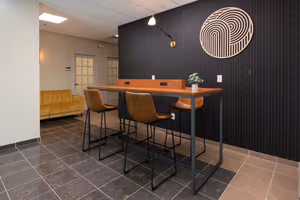 10 Person Coworking Desk