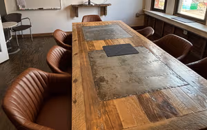 4 Person Coworking Desk