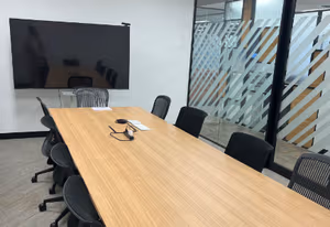 7 Person Coworking Desk