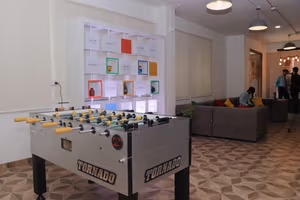 3 Person Coworking Desk