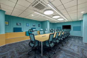 4 Person Private Office