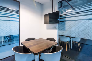 5 Person Coworking Desk