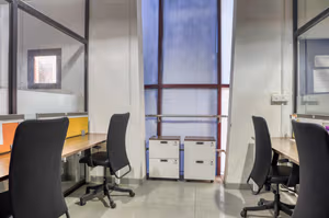 19 Person Private Office
