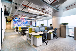 600 Person Private Office