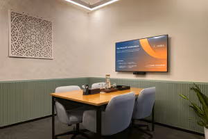 5 Person Private Office