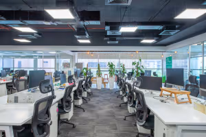 500 Person Managed Space
