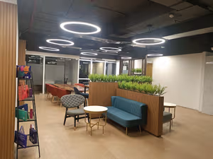 5 Person Coworking Desk