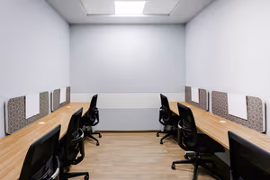 4 Person Private Office