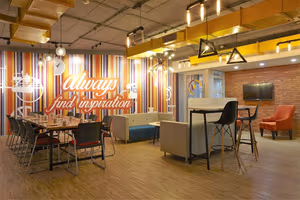 1 Person Coworking Desk