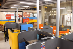 4 Person Coworking Desk