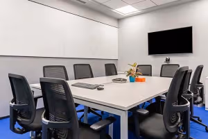 4 Person Coworking Desk