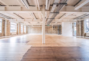 35 Person Private Office