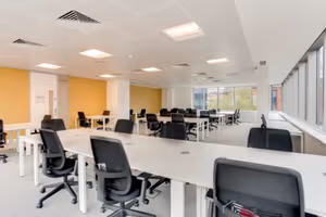 10 Person Private Office