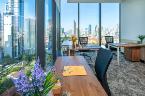 9 Person Private Office