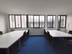 1 Person Private Office