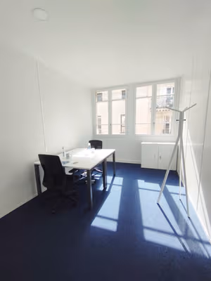 8 Person Private Office