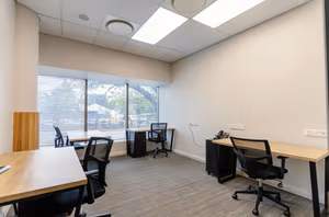 12 Person Private Office