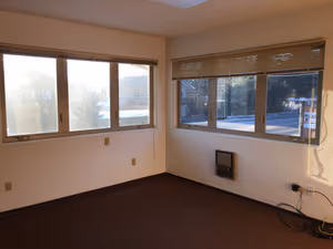 1 Person Private Office