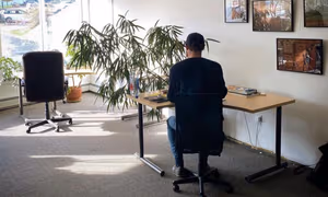 1 Person Coworking Desk