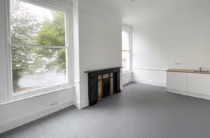 5 Person Private Office